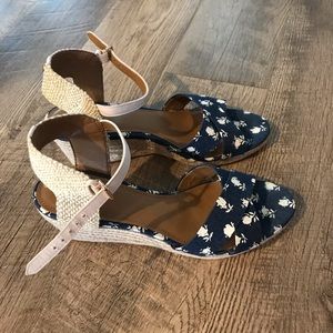 Like new Coach espadrilles